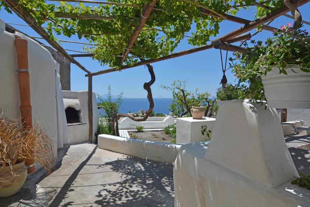 Mariangelica Hotel Ginostra Exterior photo