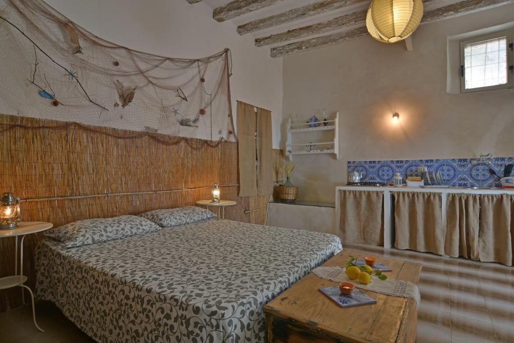 Mariangelica Hotel Ginostra Exterior photo