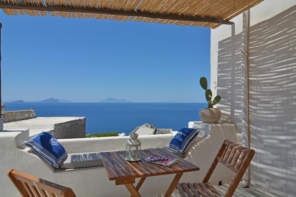 Mariangelica Hotel Ginostra Exterior photo